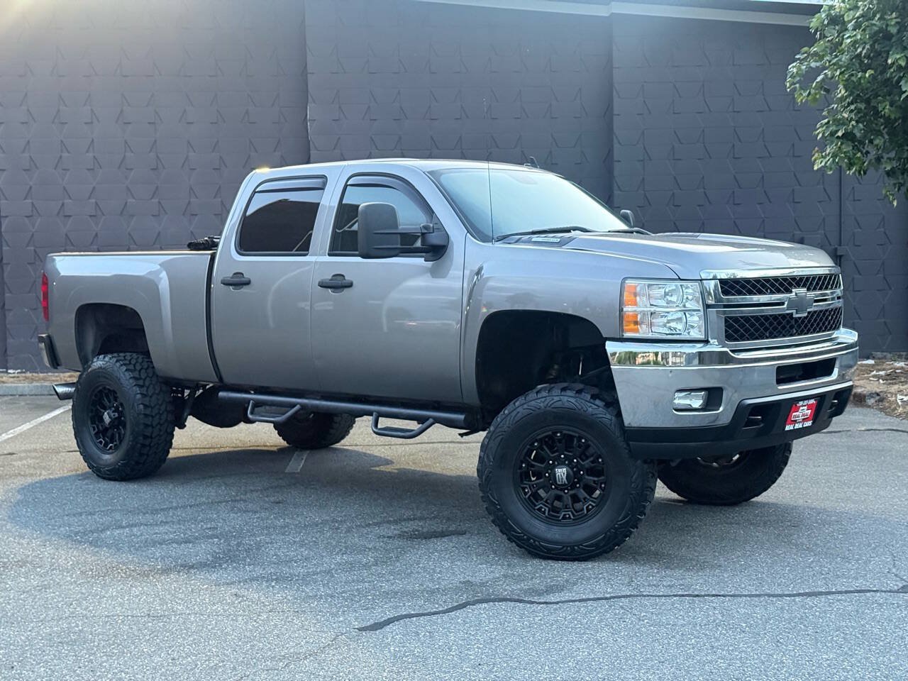 Used 2012 Chevrolet Silverado 2500 LT w/ Interior Plus Package AWD/4WD image 2