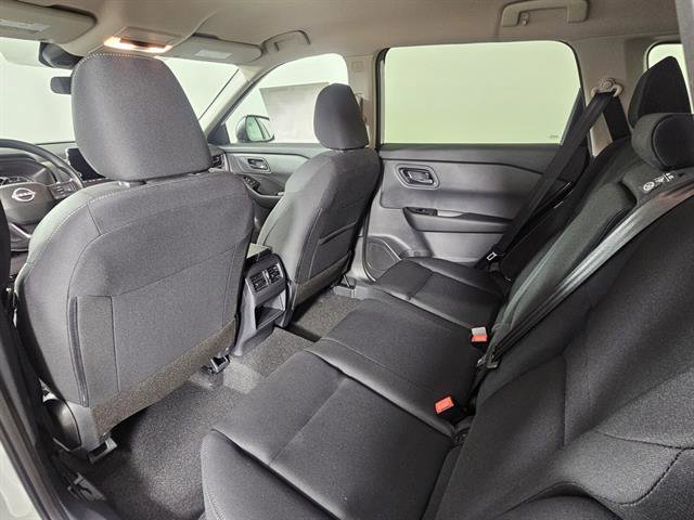 New 2026 Nissan Rogue S image 21