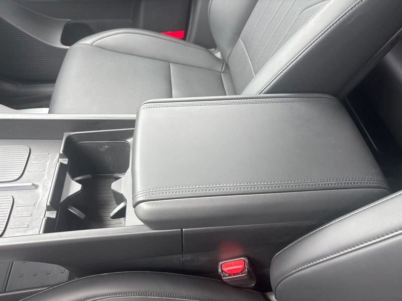 Used 2024 Hyundai Santa Fe SEL FWD image 40