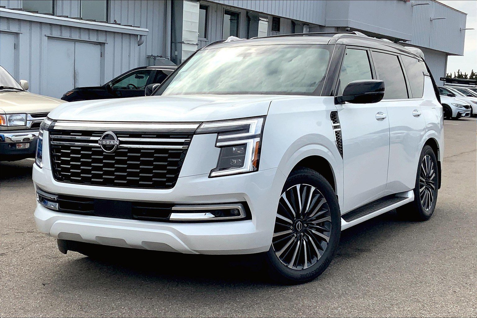New 2026 Nissan Armada Platinum Reserve image 2