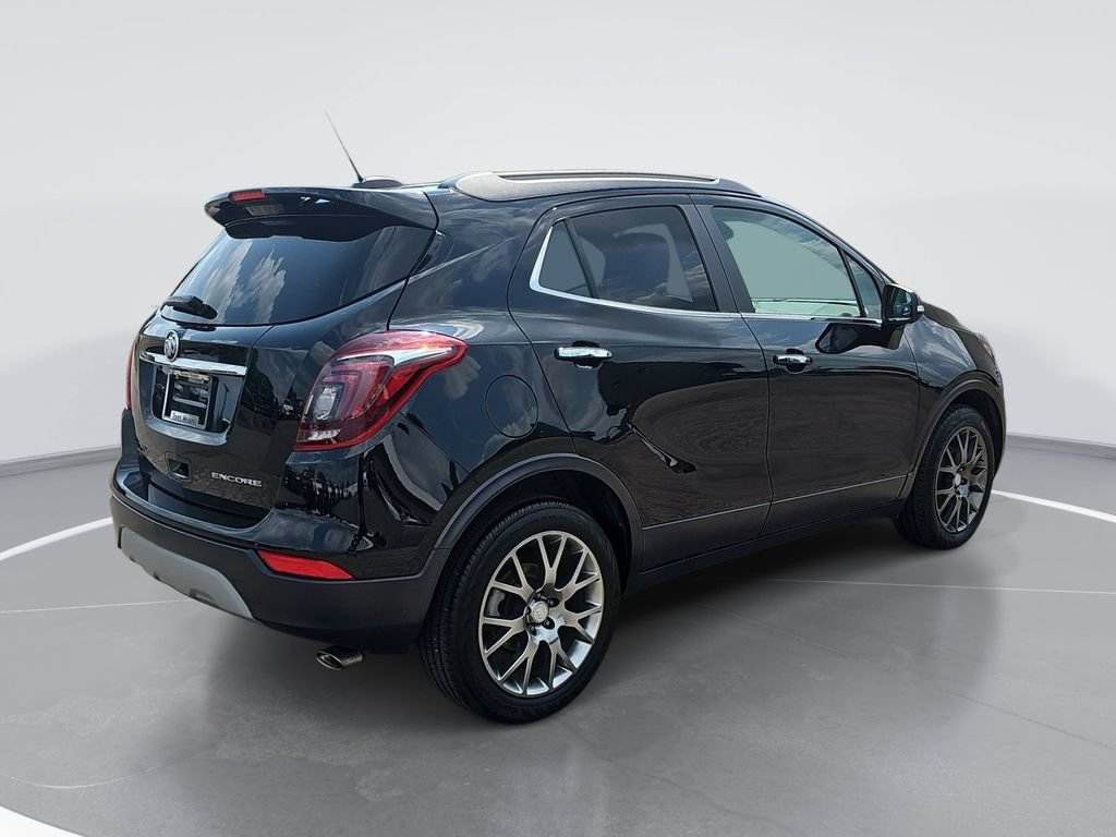 Used 2019 Buick Encore Sport Touring FWD image 3