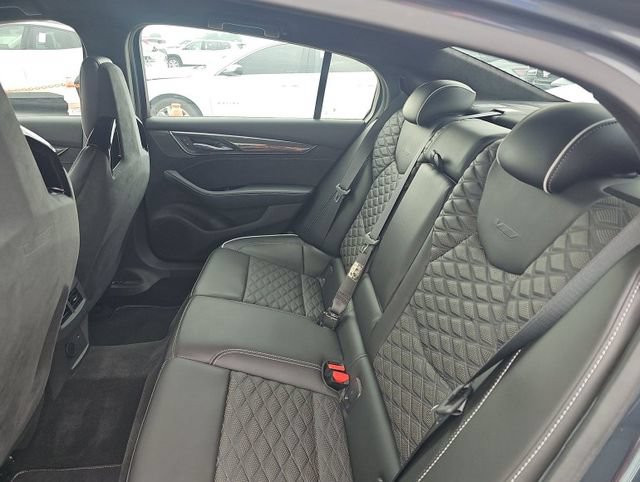 Used 2022 Cadillac CT5 V Blackwing w/ Parking Package RWD image 8
