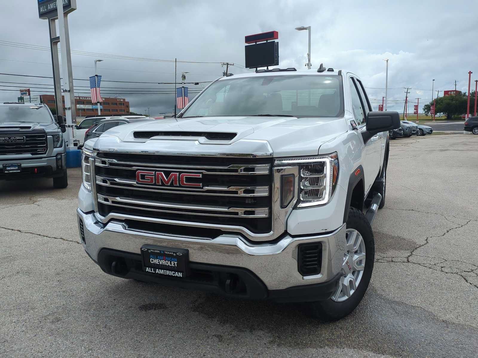 Used 2022 GMC Sierra 2500 SLE w/ Gooseneck/5TH Wheel Package AWD/4WD image 1