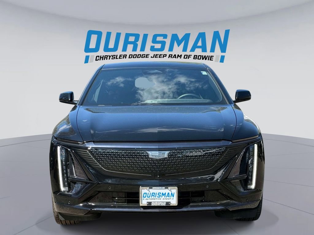 Used 2025 Cadillac Lyriq Sport image 6