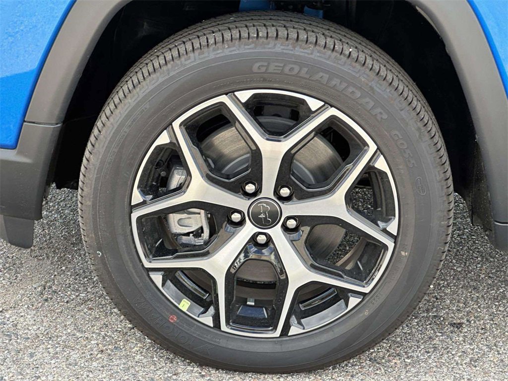 New 2026 Jeep Compass Limited image 5