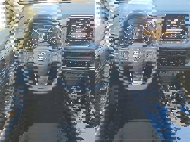 New 2026 Nissan Rogue S image 9