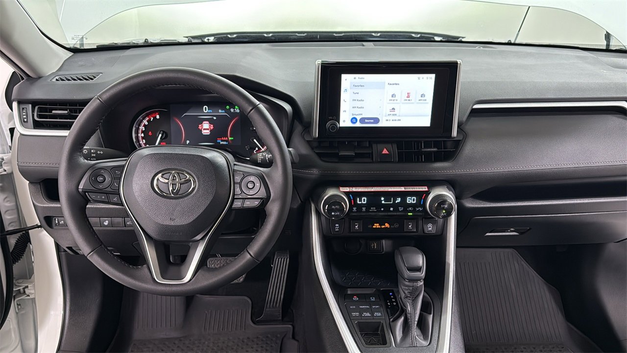Used 2025 Toyota RAV4 XLE w/ Convenience Package image 9
