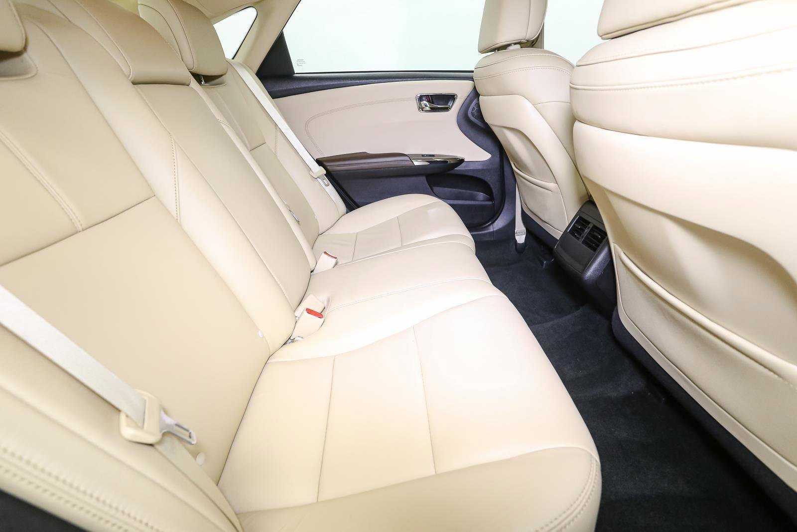 Used 2017 Toyota Avalon XLE w/ Carpet Mat Package image 20