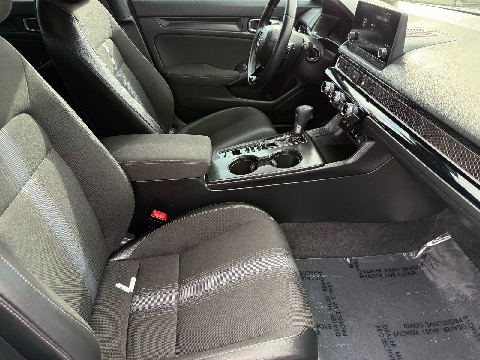 Used 2025 Honda Civic Sport image 32