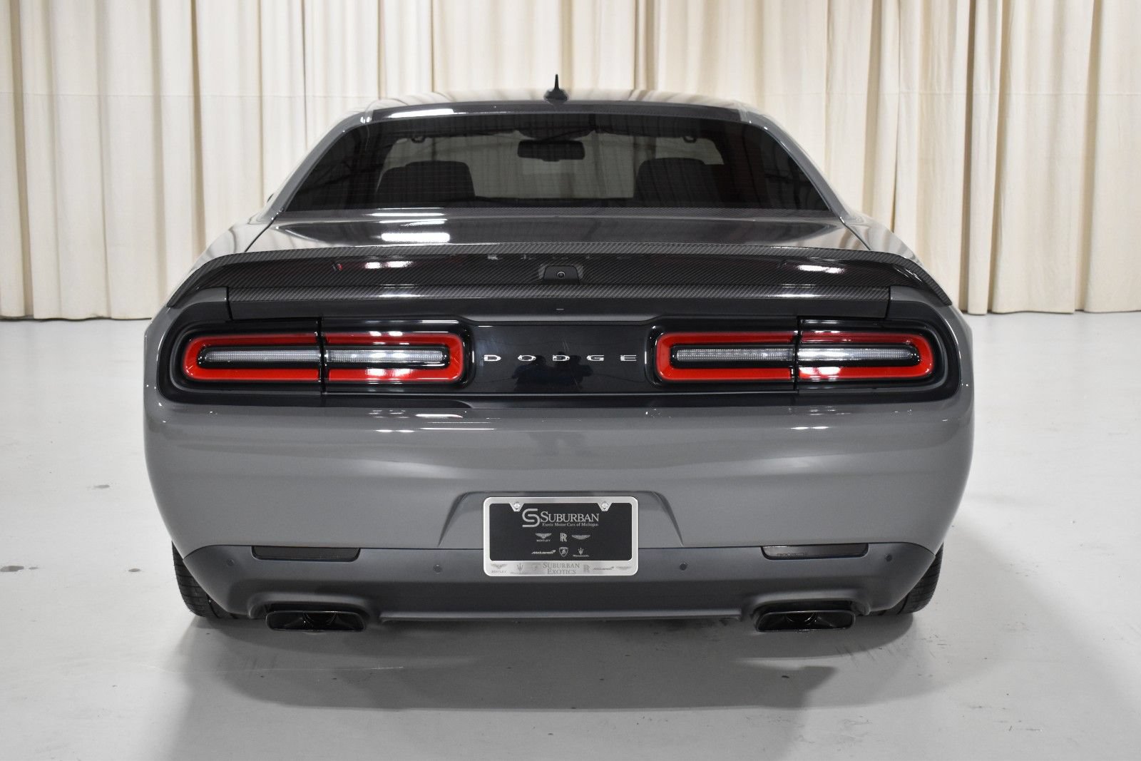 Used 2019 Dodge Challenger SRT Hellcat Redeye RWD image 6