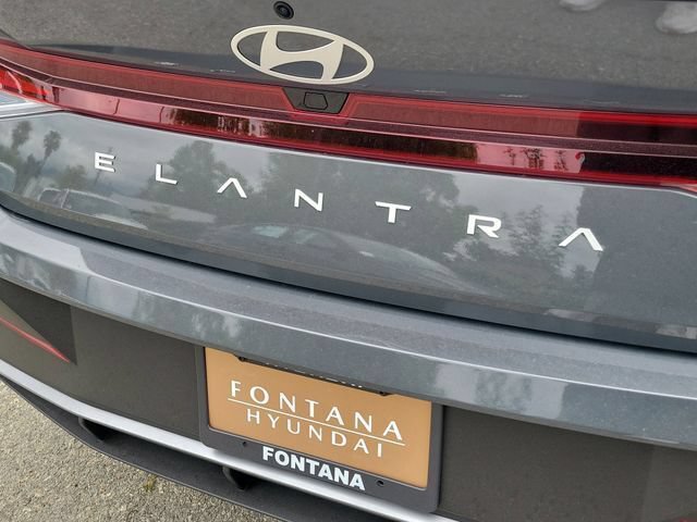 New 2026 Hyundai Elantra SEL Sport FWD image 27