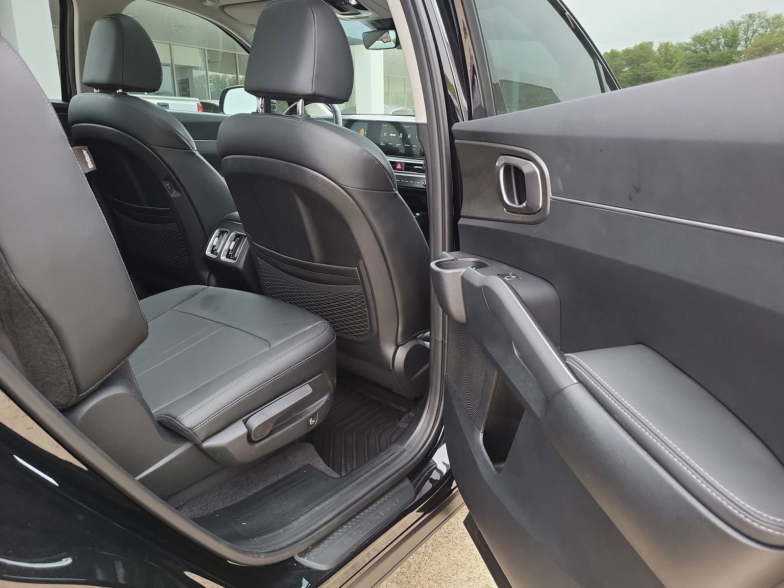 Used 2025 Kia Sorento X-Line EX image 27