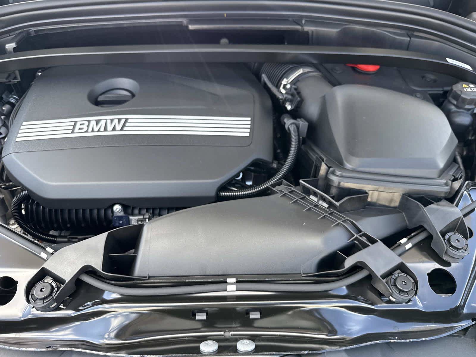 New 2026 BMW X2 xDrive28i w/ Technology Package AWD/4WD image 13