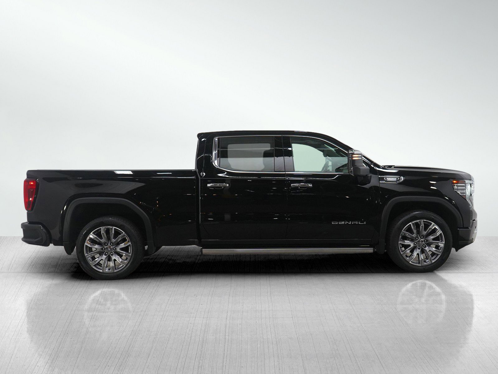 Used 2024 GMC Sierra 1500 Denali w/ Denali Reserve Package image 6