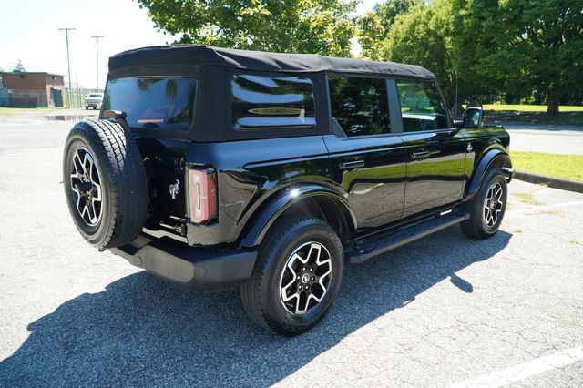 Used 2022 Ford Bronco Outer Banks image 10