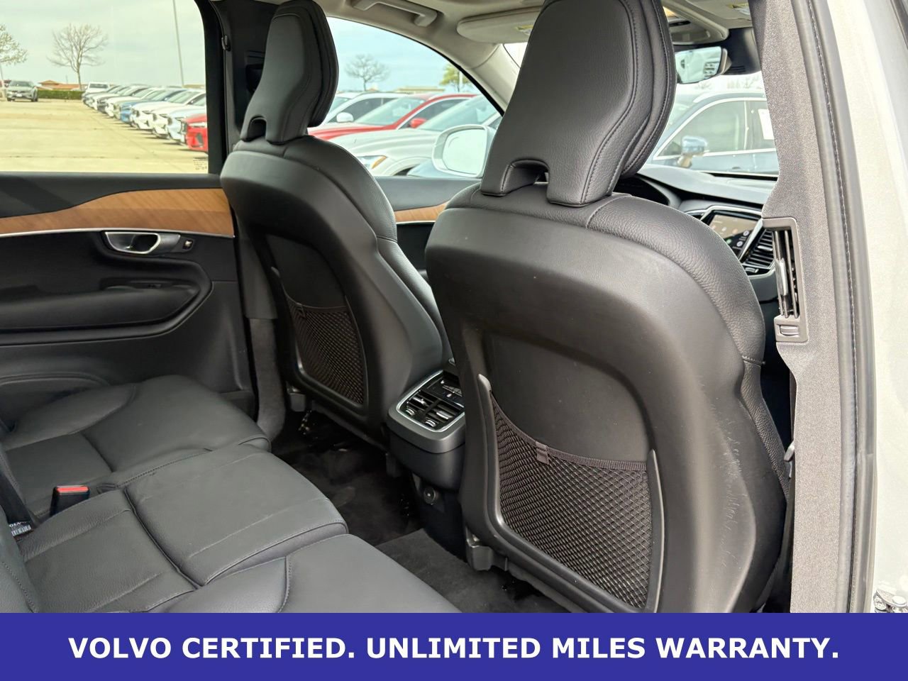 Certified 2024 Volvo XC90 B6 Plus w/ Protection Package Premier AWD/4WD image 33