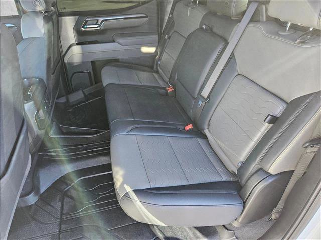 Certified 2025 Chevrolet Silverado 1500 ZR2 w/ Technology Package image 18