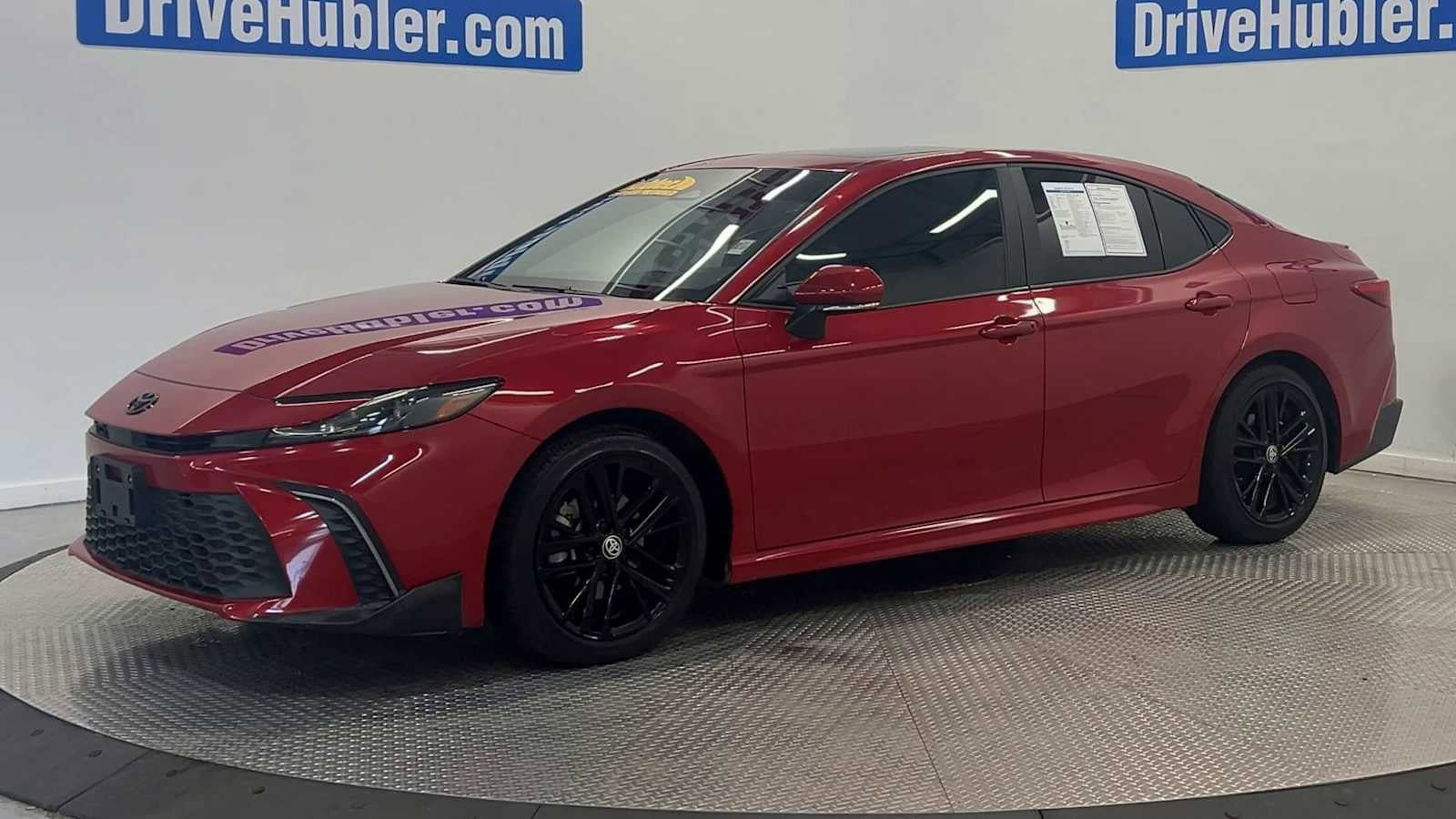 Used 2025 Toyota Camry SE w/ Convenience Package FWD image 40