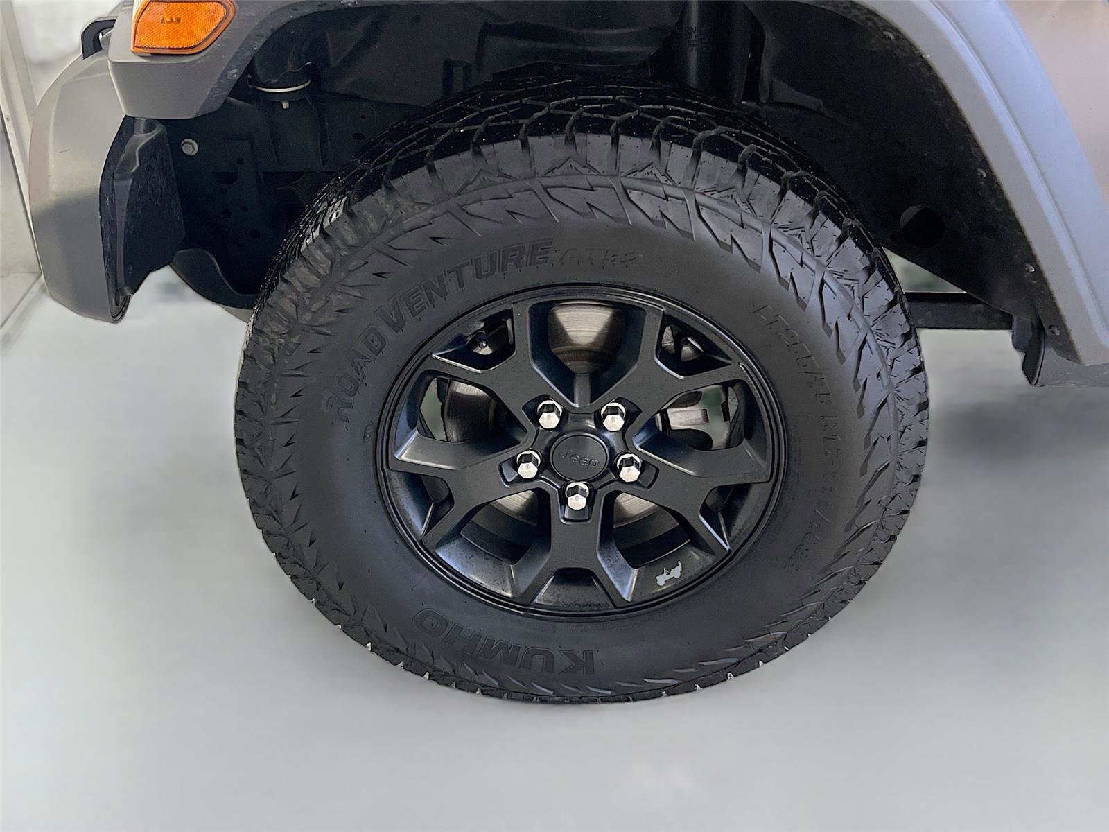 Used 2021 Jeep Wrangler Unlimited Sport image 28