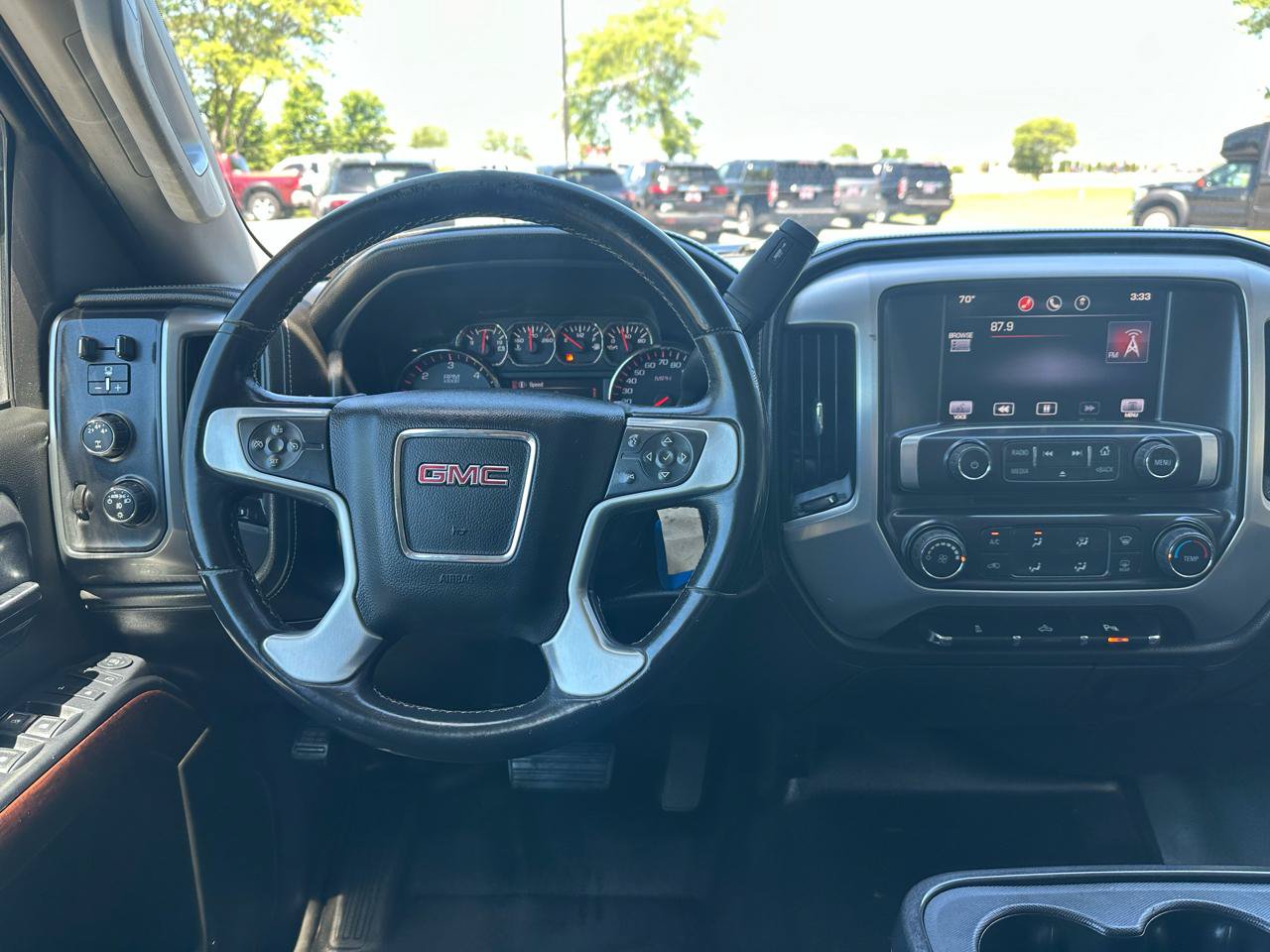Used 2015 GMC Sierra 2500 SLE AWD/4WD image 3