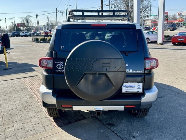 Used 2014 Toyota FJ Cruiser 4WD w/ Convenience Package image 6