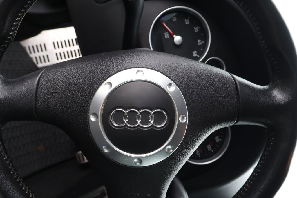 Used 2001 Audi TT 1.8T AWD/4WD image 16
