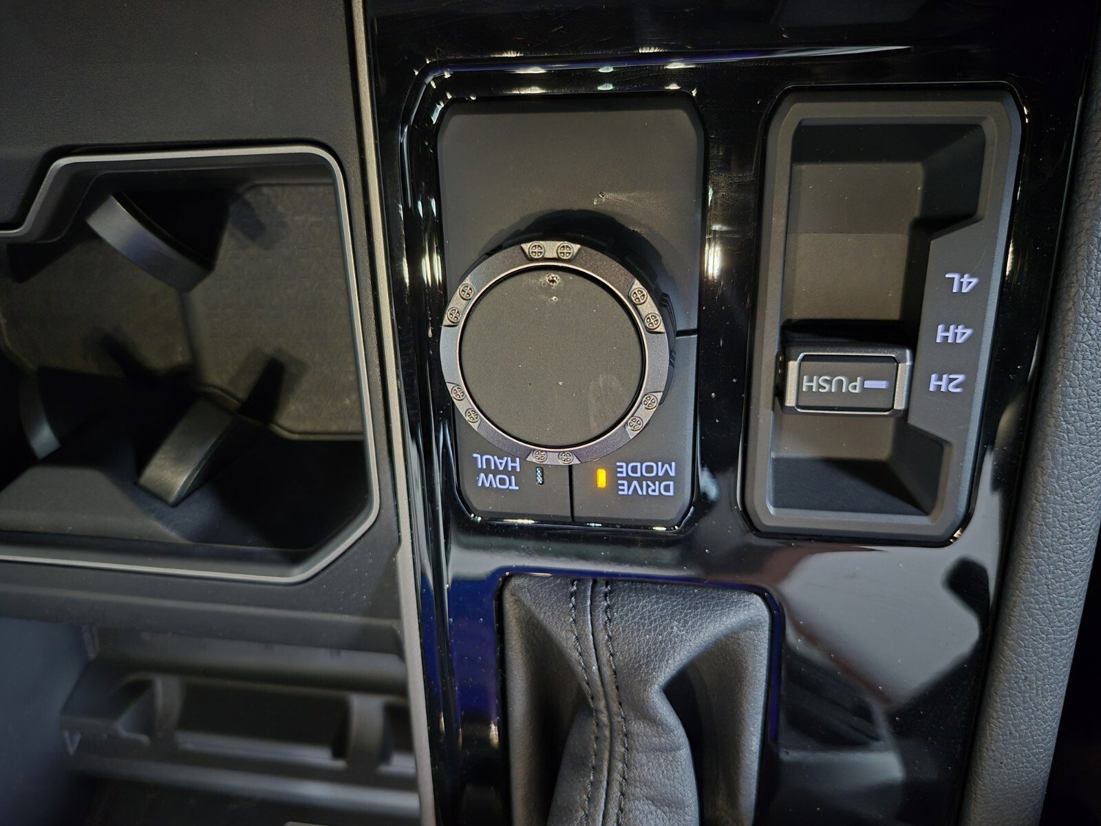 New 2026 Toyota Tundra Limited image 36