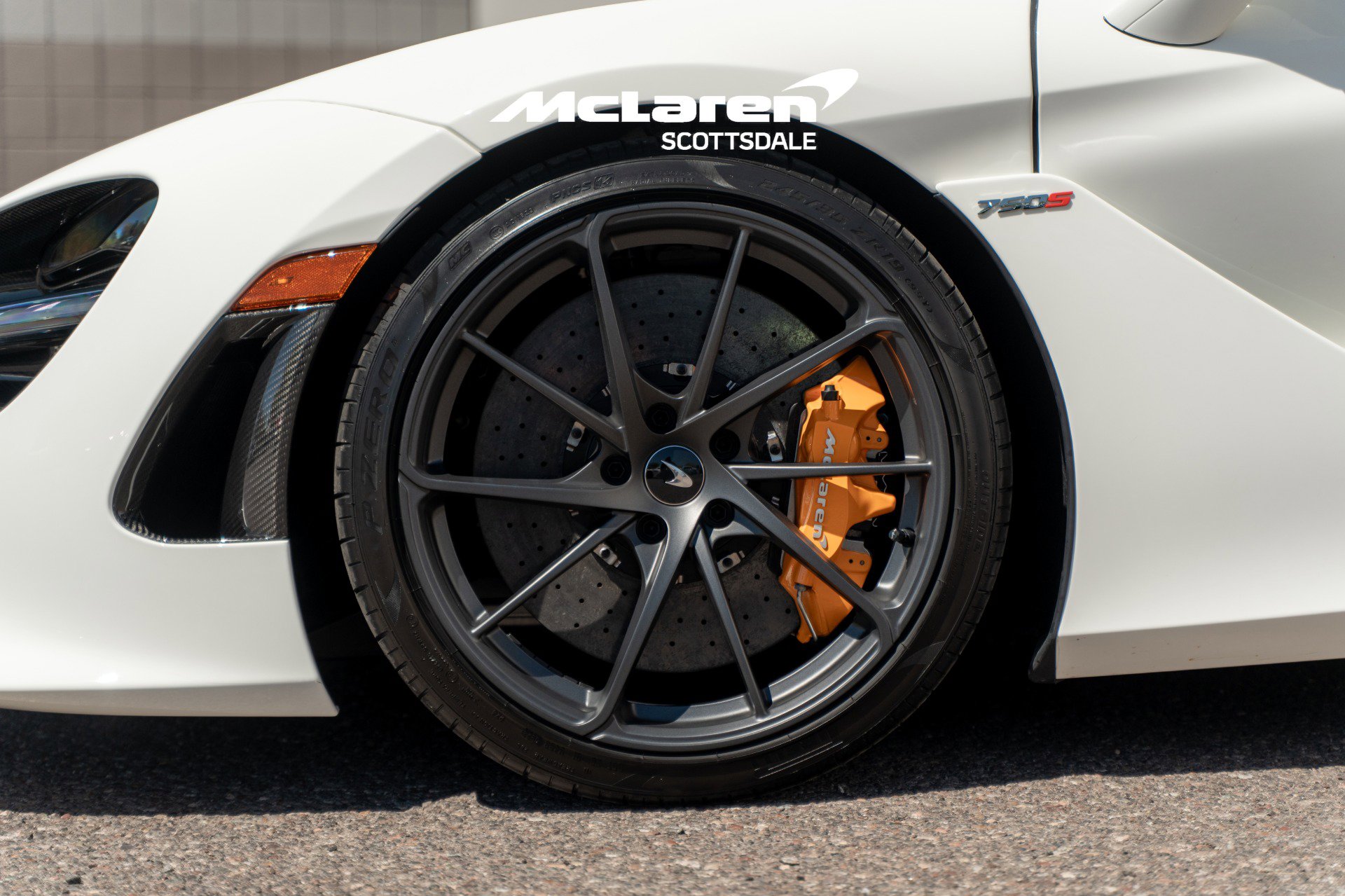 Used 2024 McLaren 750S PERFORMANCE image 33