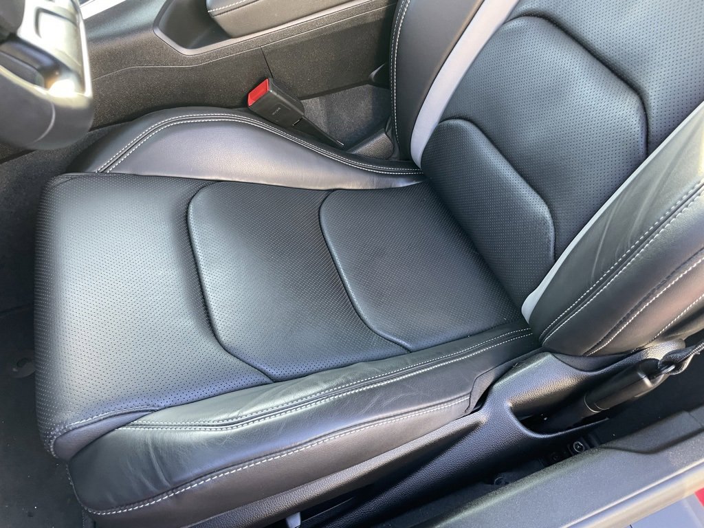 Used 2024 Chevrolet Camaro LT image 21