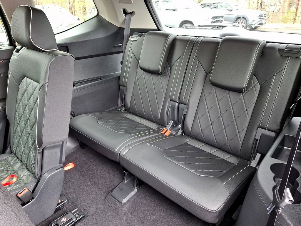 Certified 2025 Volkswagen Atlas SEL Premium R-Line AWD/4WD image 11