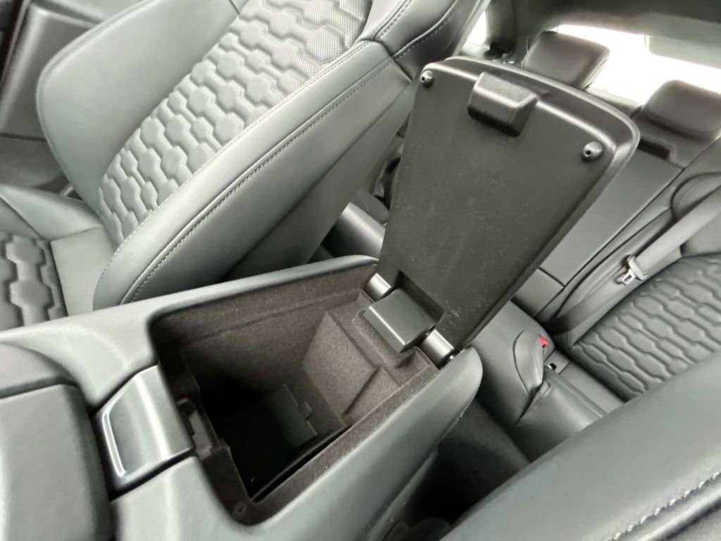 New 2026 Audi RS e-tron GT Base image 50