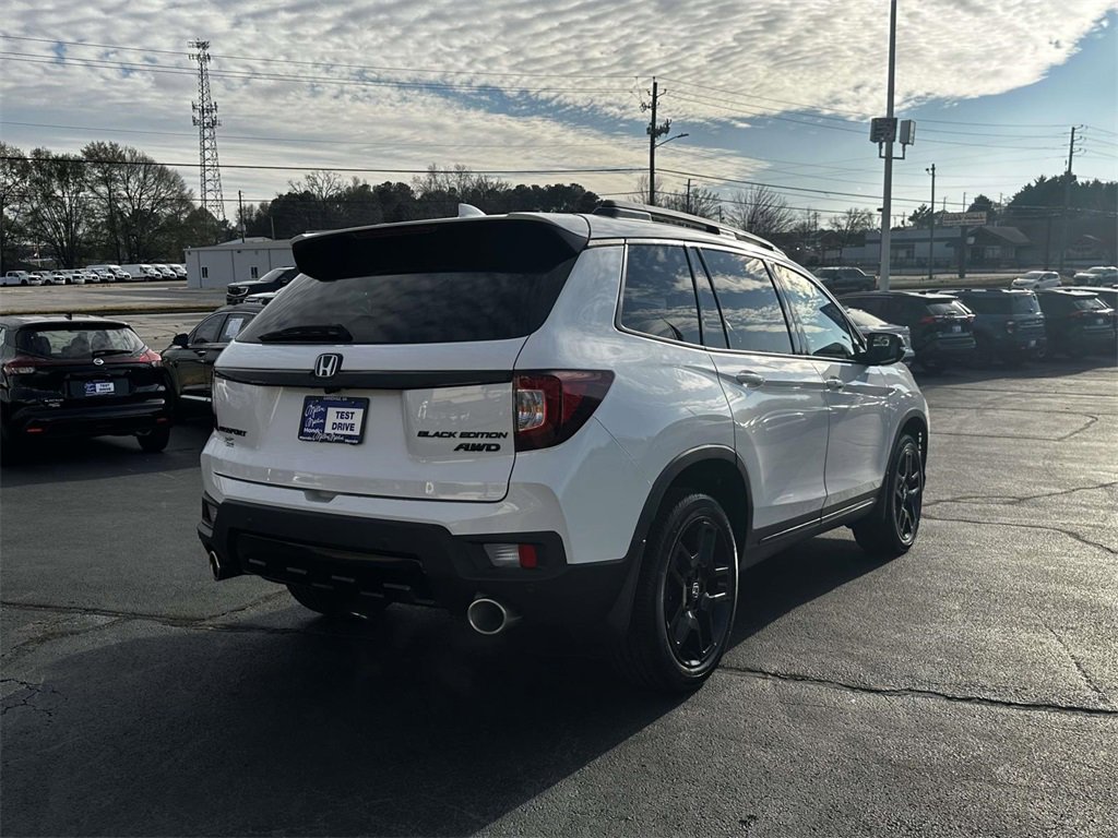 Certified 2024 Honda Passport Black Edition image 27