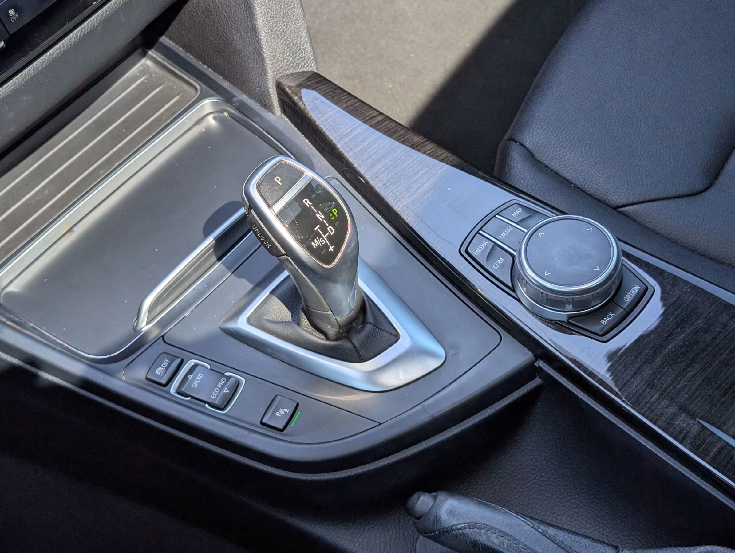 Used 2018 BMW 330i Sedan RWD image 30