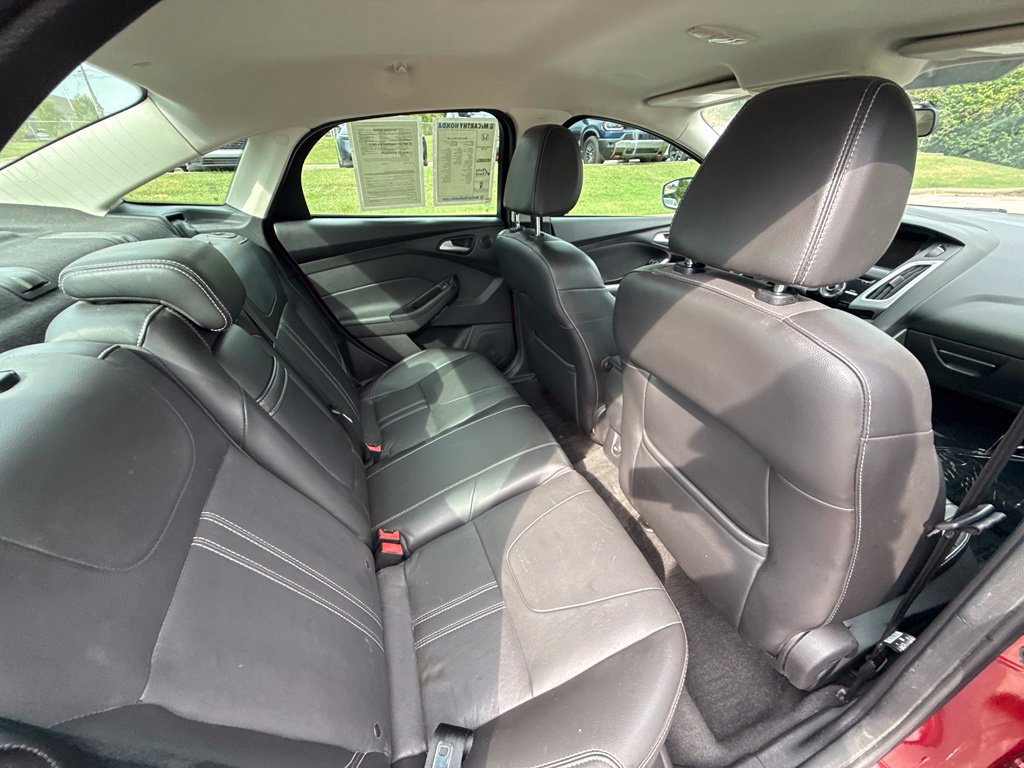 Used 2013 Ford Focus SE FWD image 35