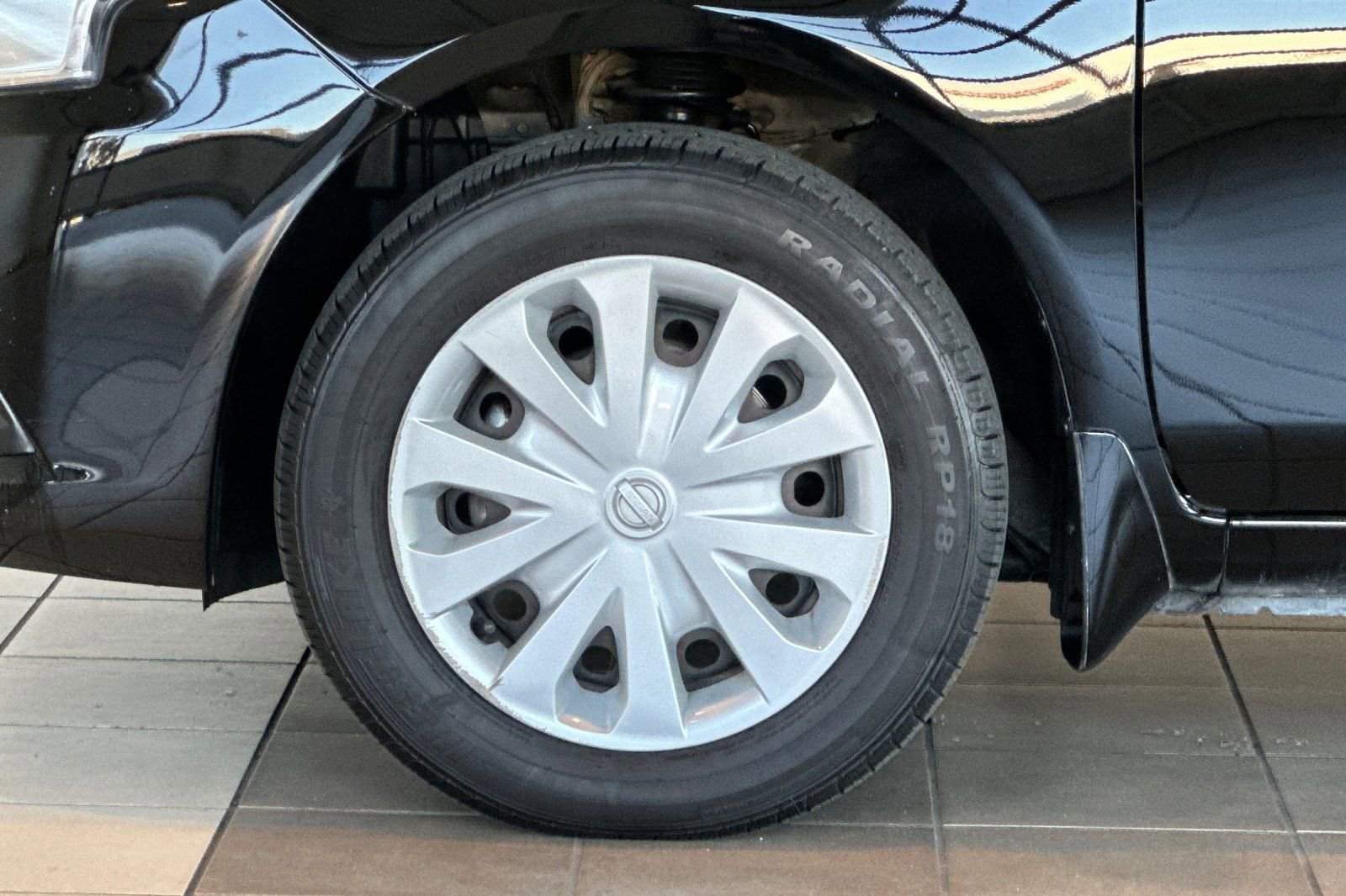 Used 2017 Nissan Versa SV image 23