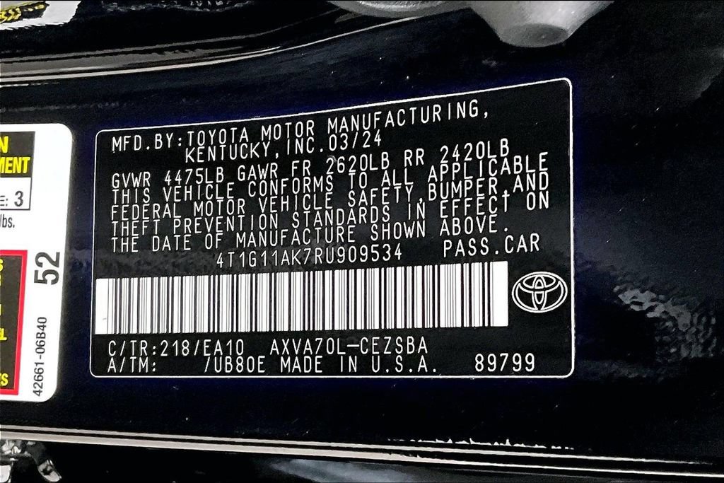 Used 2024 Toyota Camry SE FWD image 32