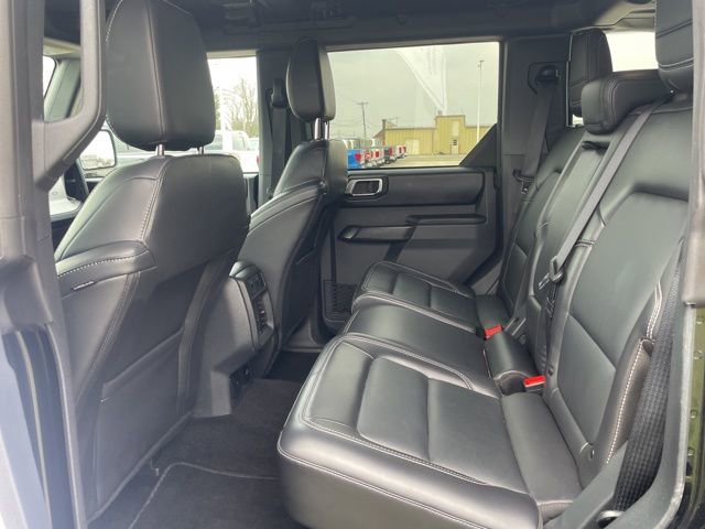 Used 2025 Ford Bronco Outer Banks AWD/4WD image 9