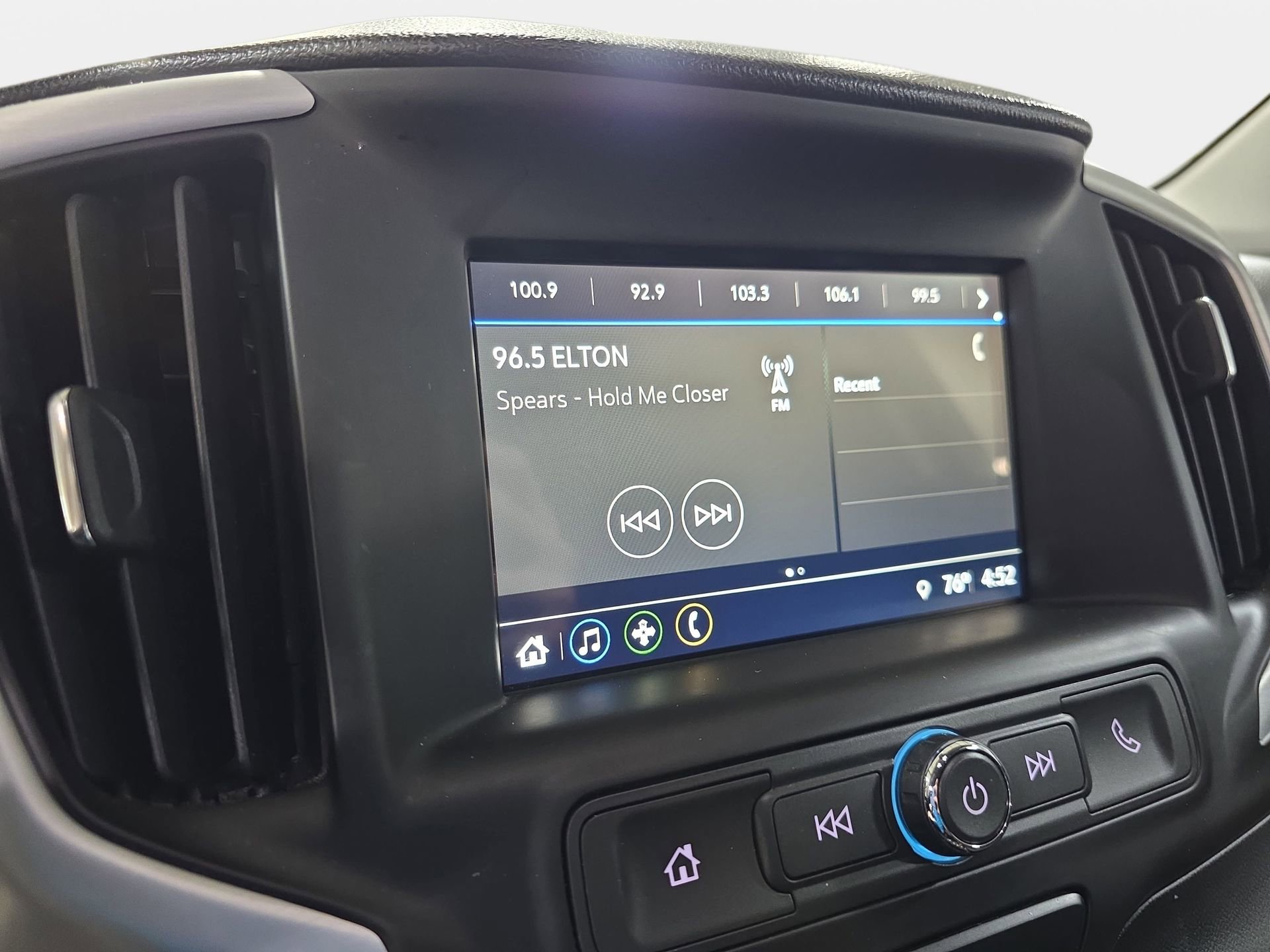 Used 2018 GMC Terrain SLE w/ Driver Convenience Package image 20