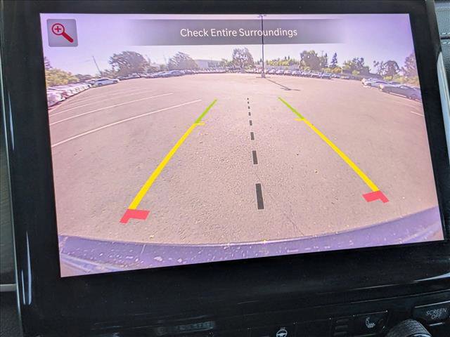 Used 2023 Jeep Grand Cherokee Limited image 13