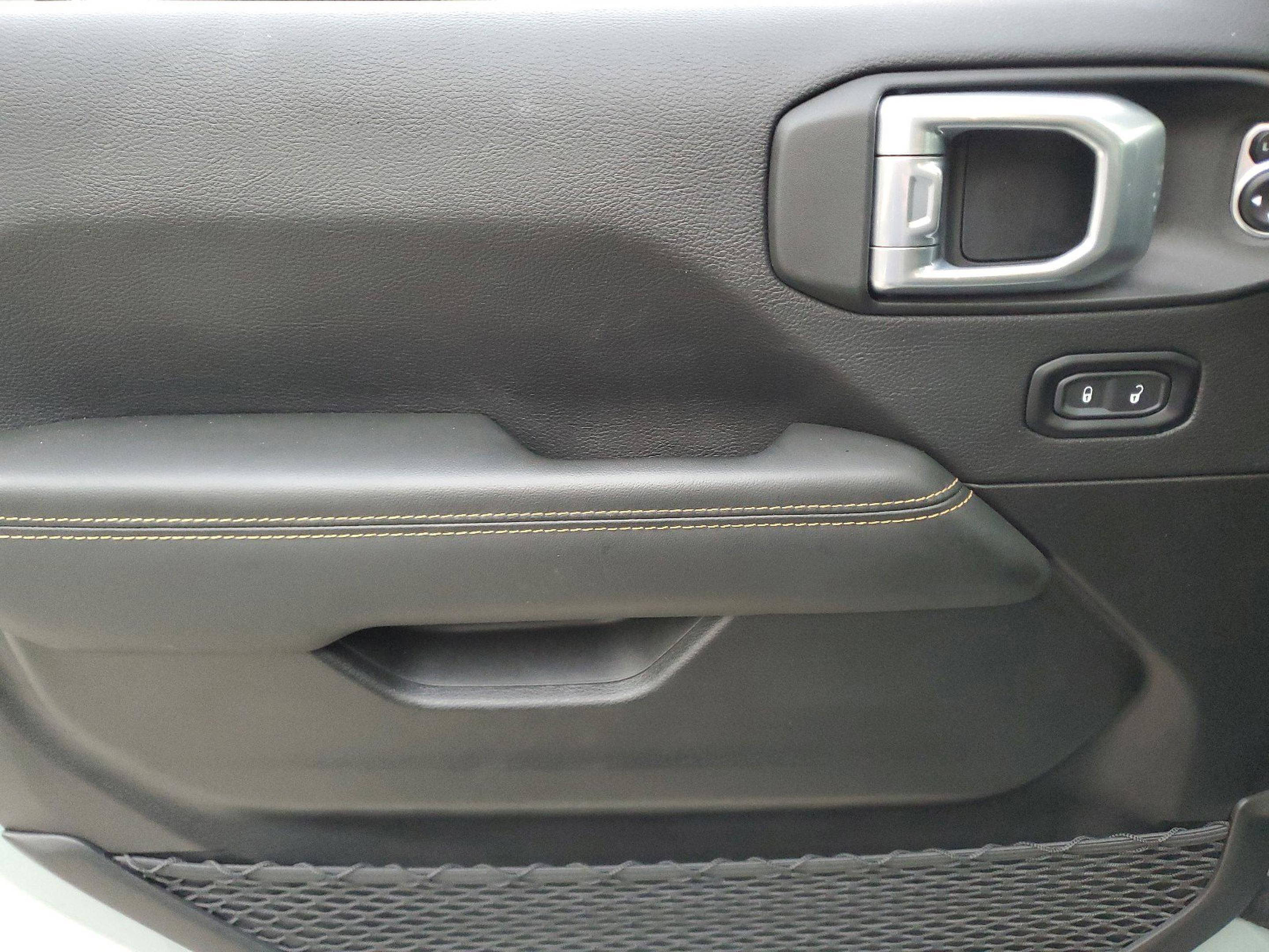 Certified 2024 Jeep Wrangler Sahara image 15