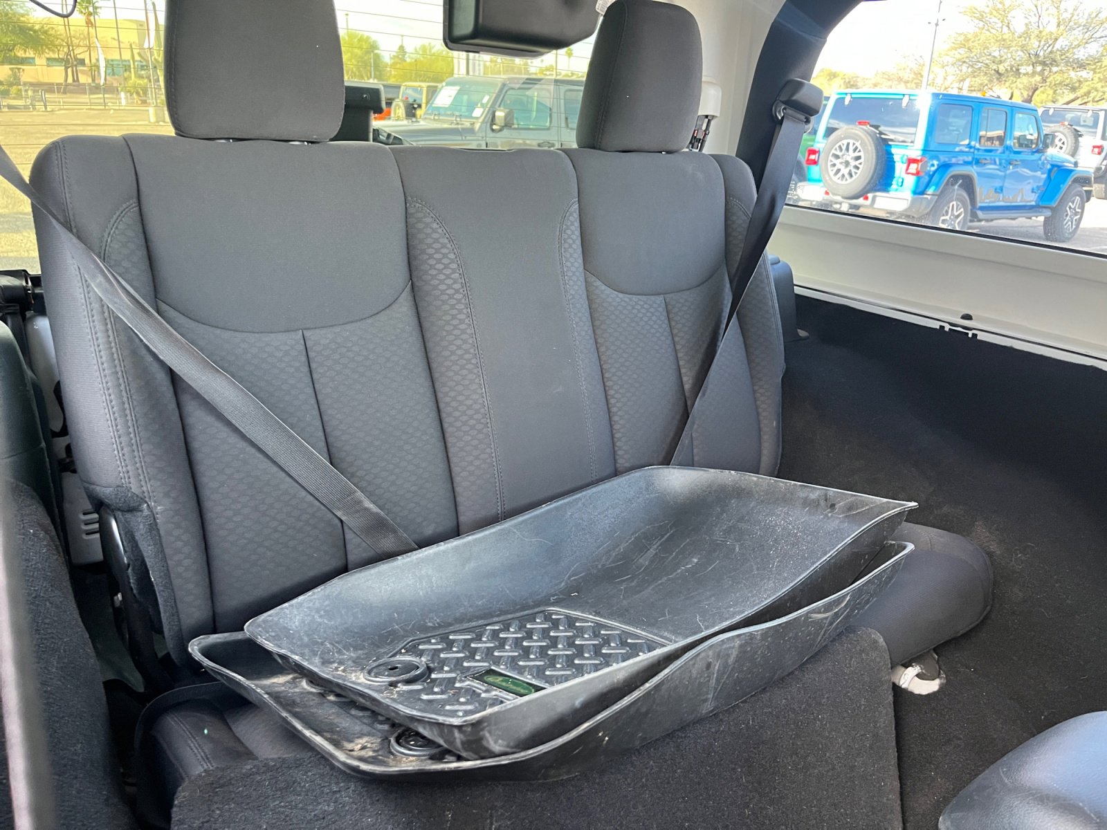 Certified 2018 Jeep Wrangler Sport image 17