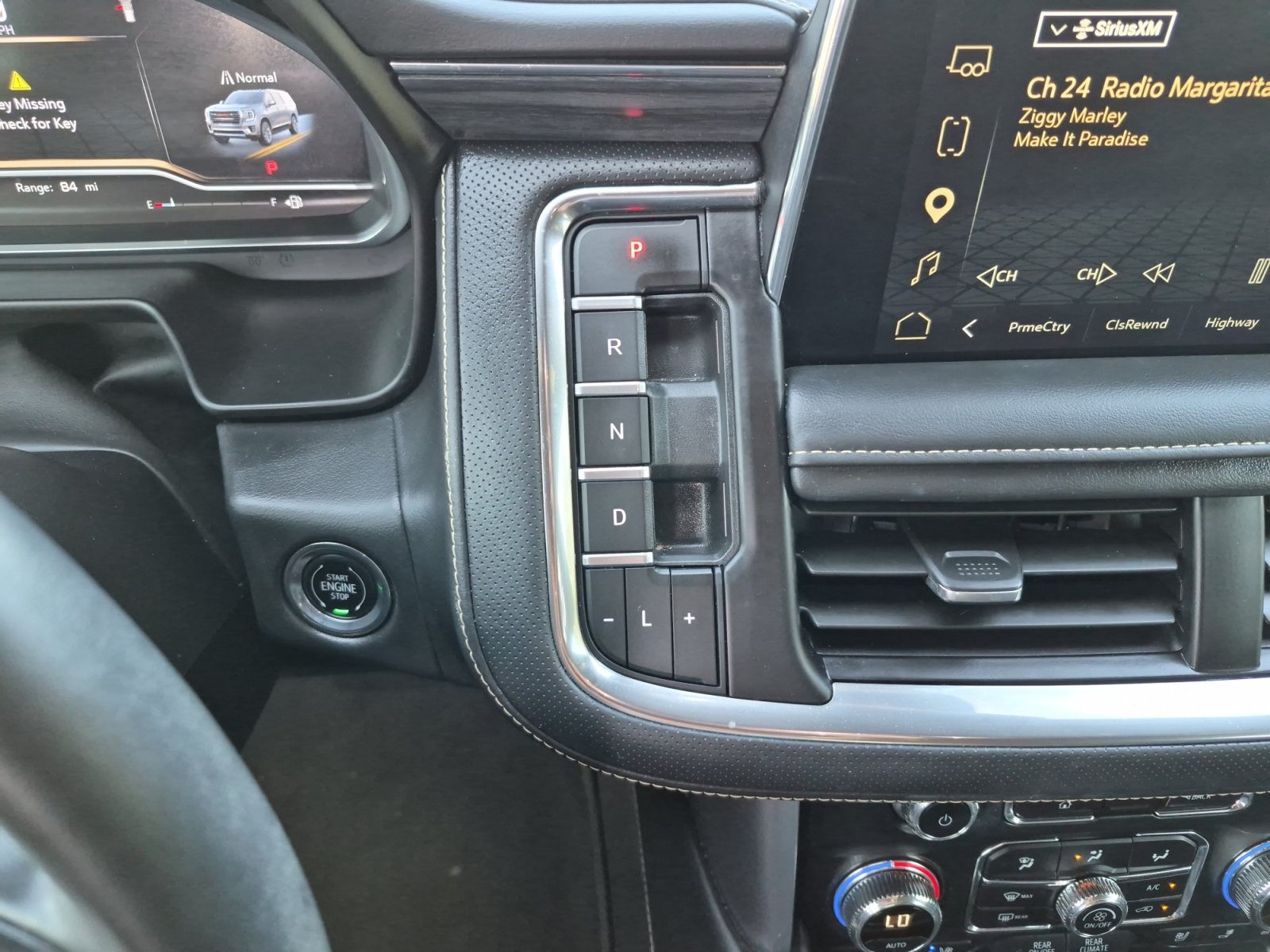 Used 2023 GMC Yukon SLT w/ SLT Luxury Package RWD image 21