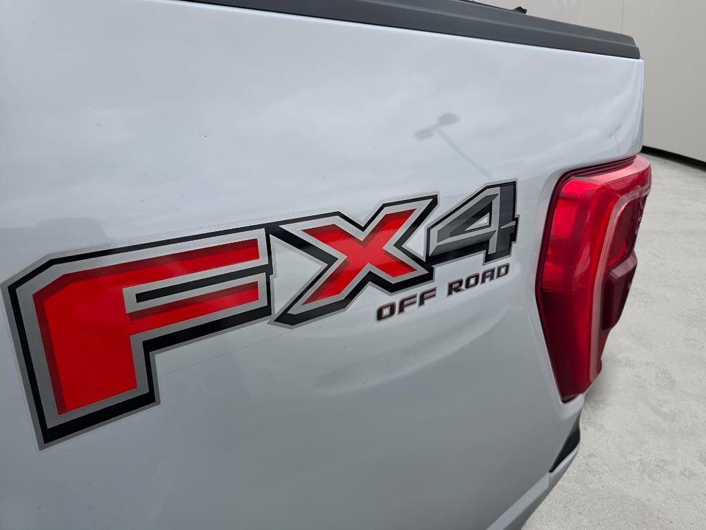 Used 2022 Ford F150 XLT w/ Equipment Group 302A High AWD/4WD image 18