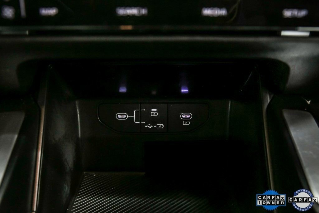 Used 2025 Kia Sorento LX image 22