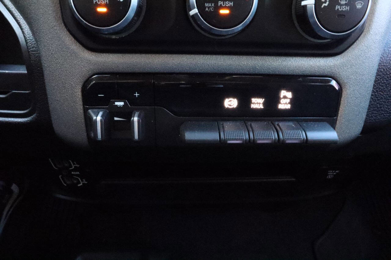 Used 2020 RAM 3500 Tradesman image 10