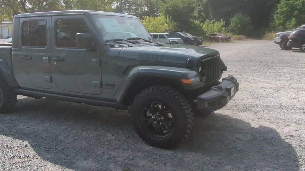 New 2025 Jeep Gladiator Willys image 7