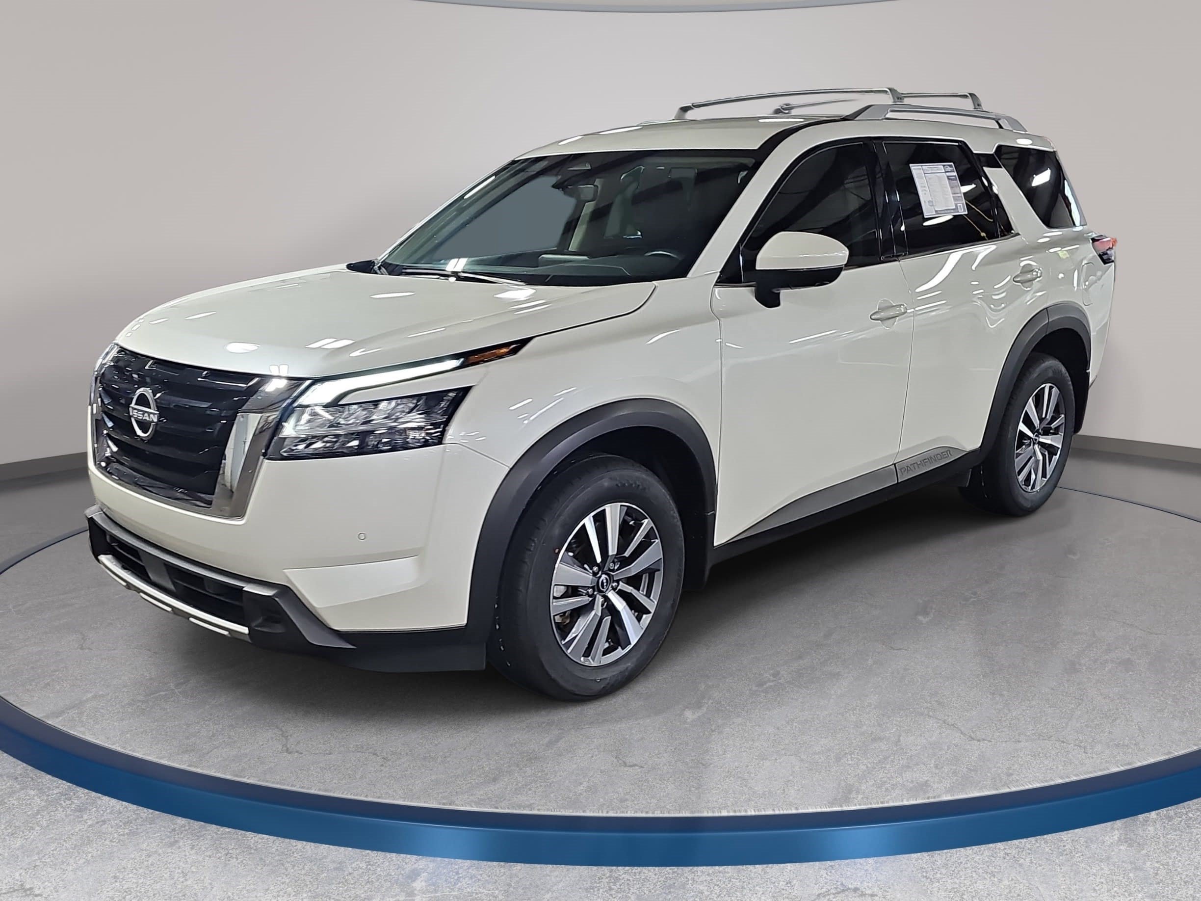 Used 2023 Nissan Pathfinder SL