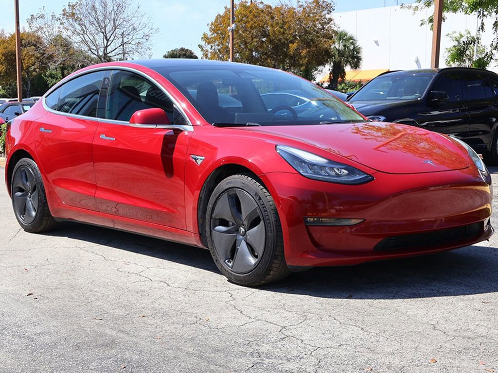 Used 2018 Tesla Model 3 Long Range RWD image 2