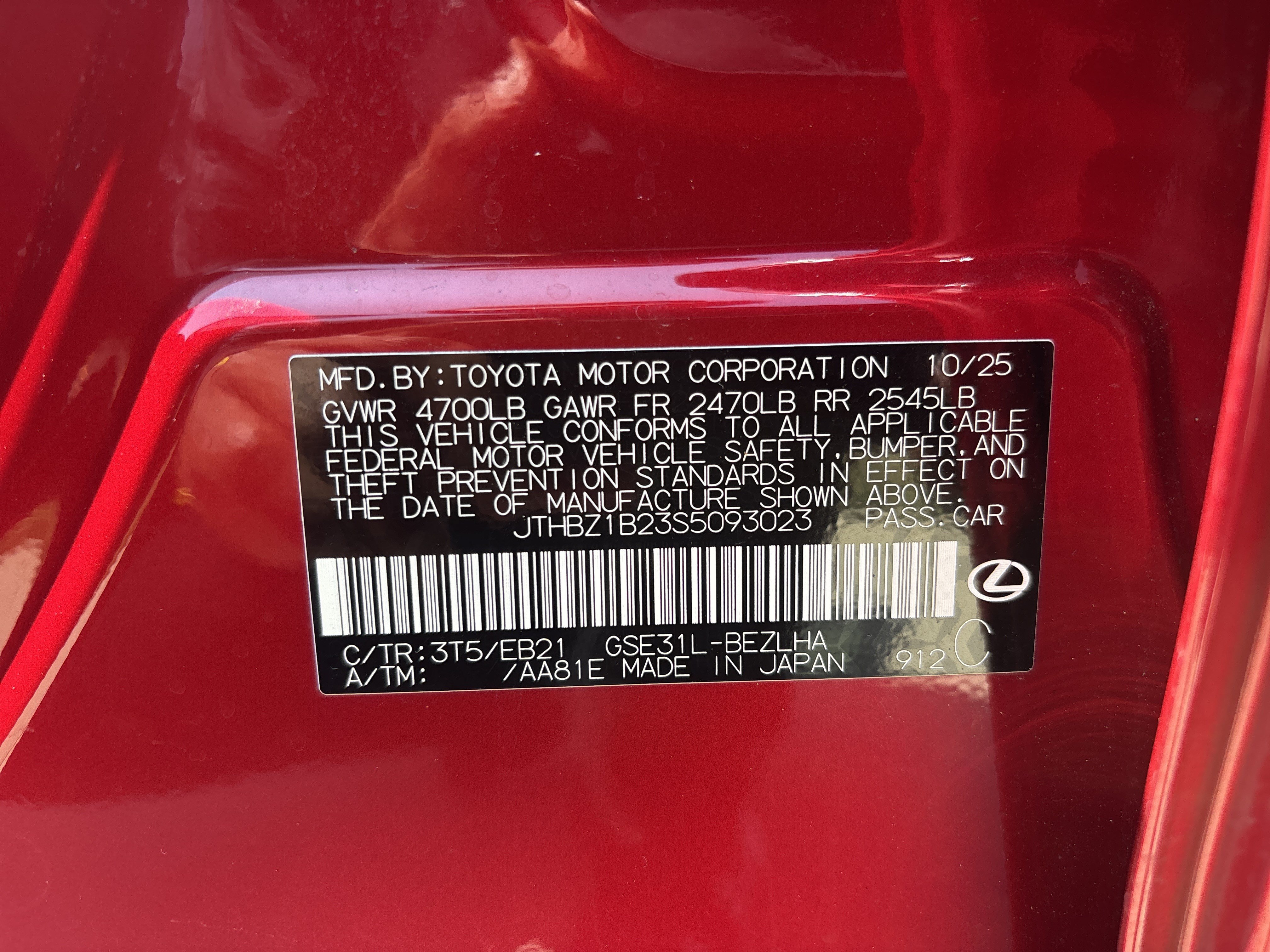 Certified 2025 Lexus IS 350 F Sport RWD image 36