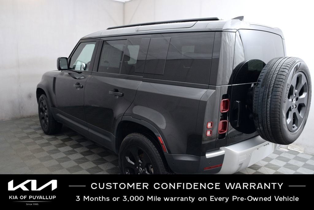 Used 2025 Land Rover Defender 110 S image 7